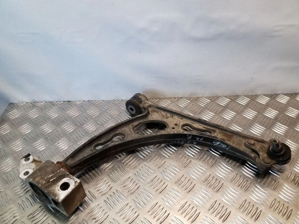 Front lower control arm/wishbone 1K0407153G