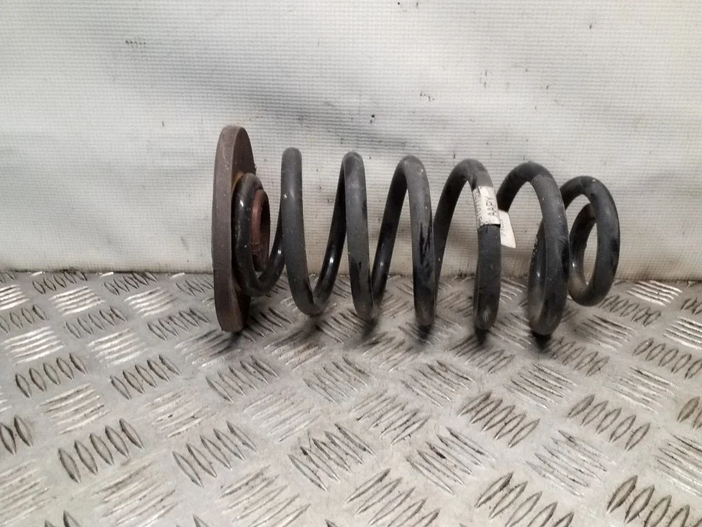 Rear coil spring – Opel Mokka X (2016-2019)