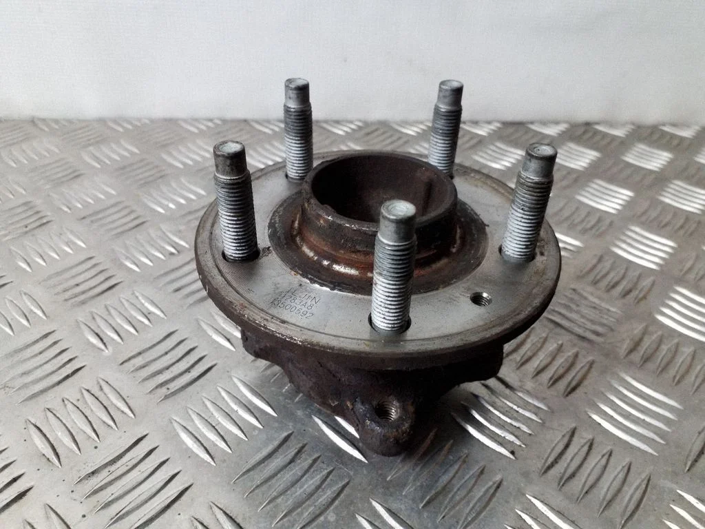 Tagumine rumm 13500592