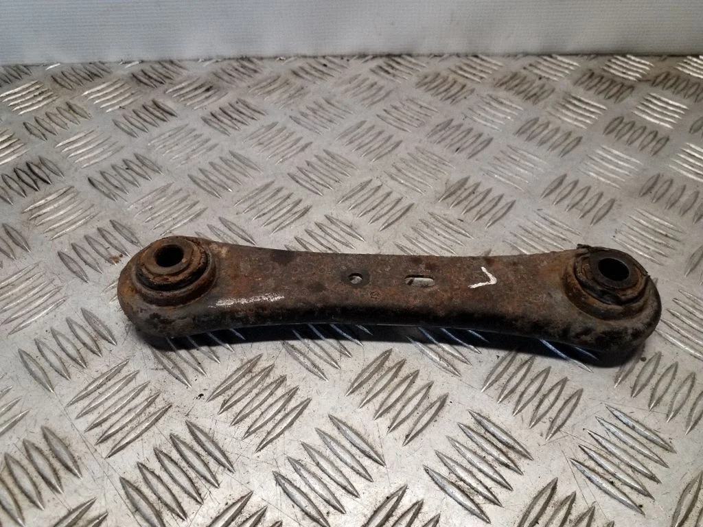 Tagumine õõtshoob 6G915K743