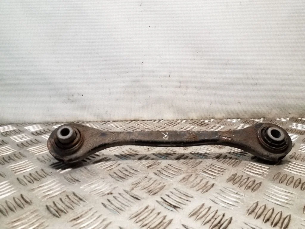 Rear control arm – Skoda Superb B8 (3V) (2015-2024)