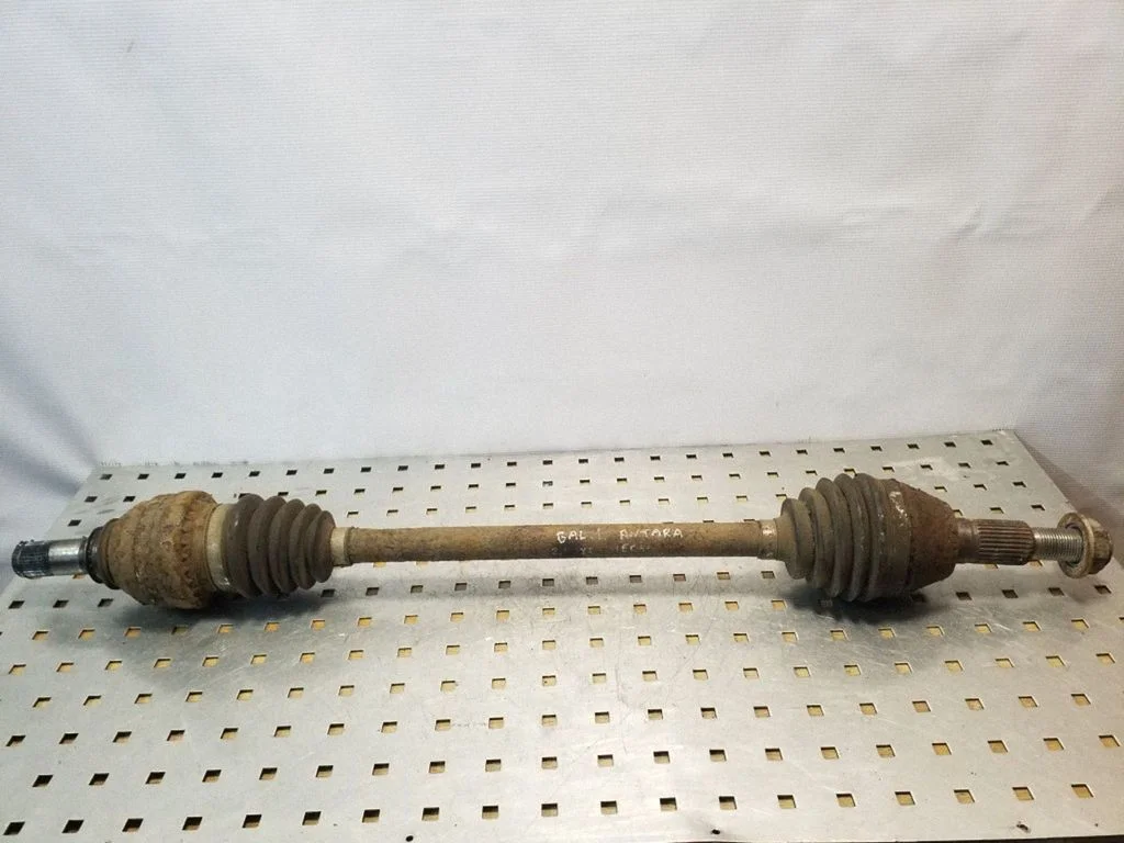 Rear driveshaft – rear left