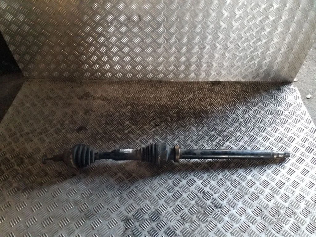 Front driveshaft P31272544