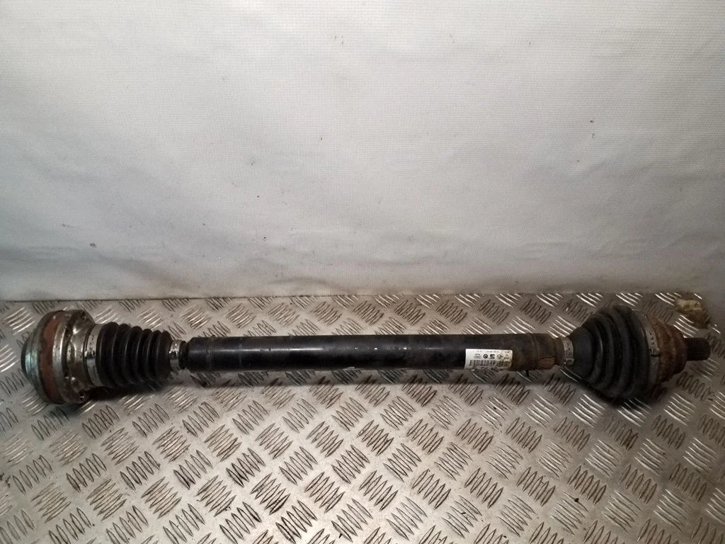Front driveshaft – Volkswagen Passat CC (2008-2016)