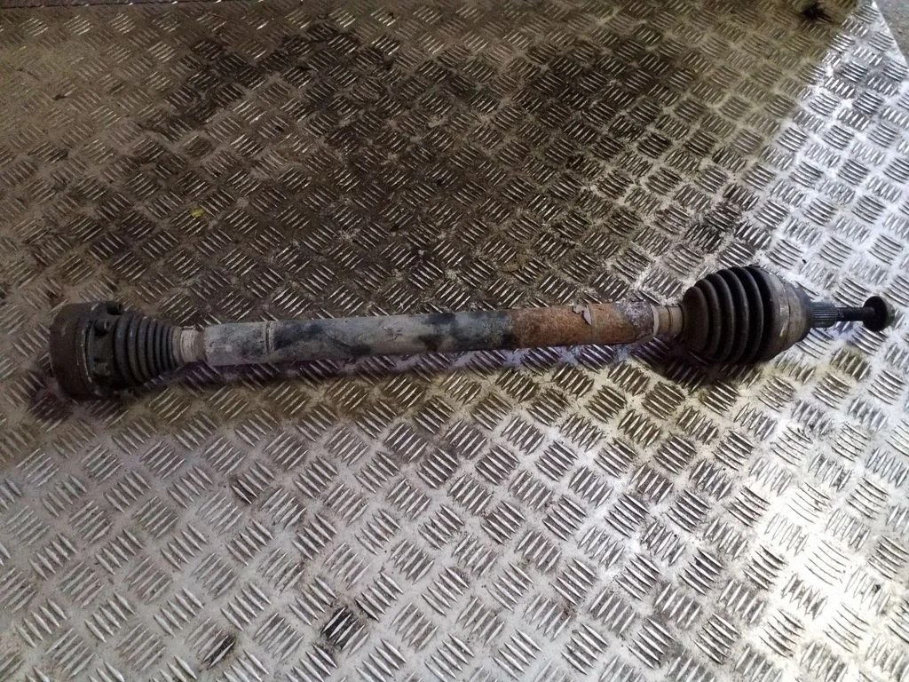Front driveshaft – right