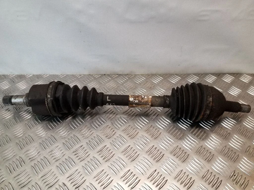 Front driveshaft – left