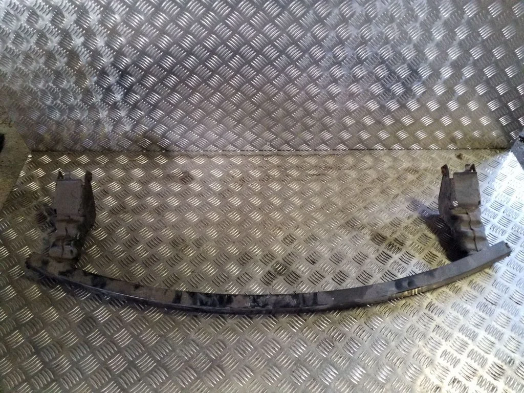 Front bumper cross member