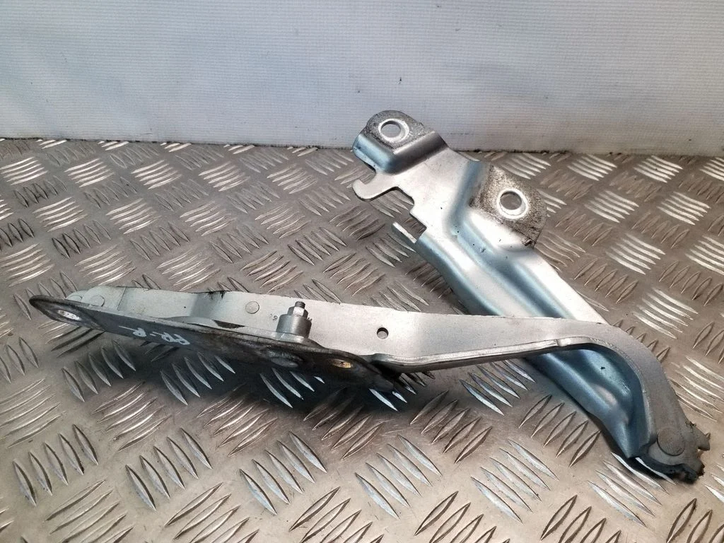 Engine bonnet/hood hinges – Jaguar XF X250 (2007-2015)