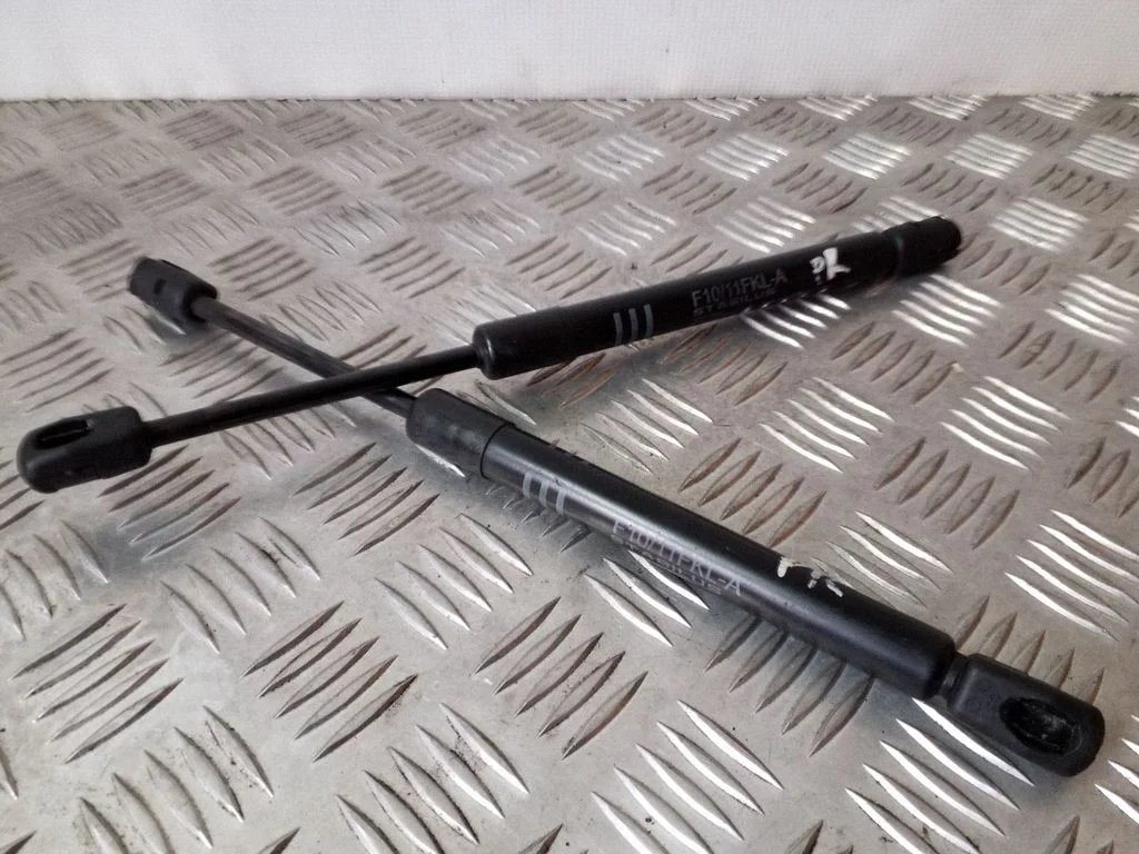 Mootorikapoti amortisaator – BMW 5-seeria F10 F11 (2009-2016)