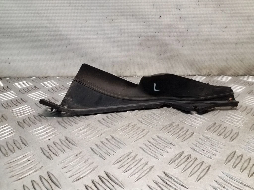 Wiper trim – Opel Insignia A (2008-2017)