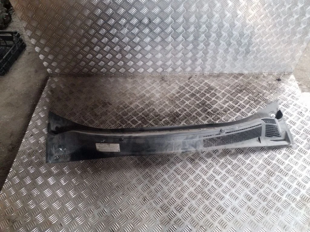 Slotiņu apdare 09175093