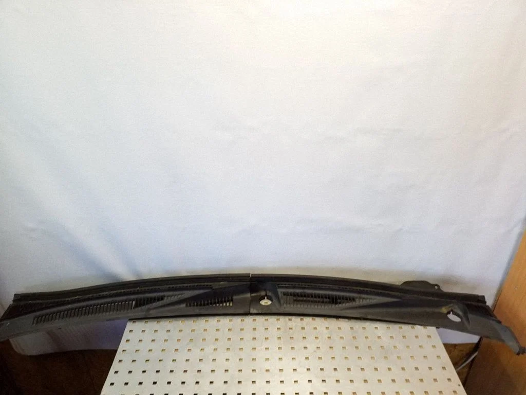 Wiper trim 7732065J10