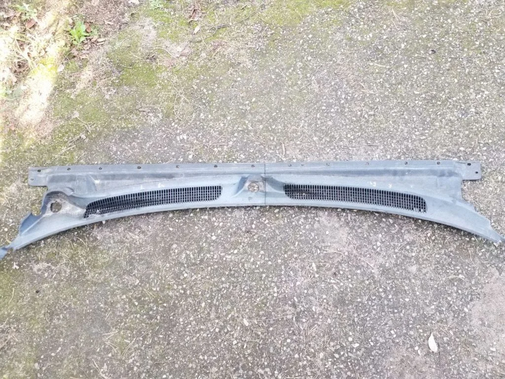 Wiper trim 87420H1010