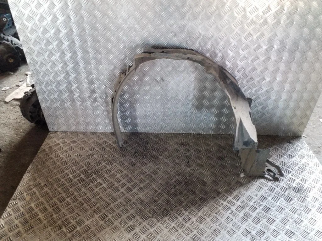 Front wheel arch liner splash guards – Honda FR-V (2004-2009)