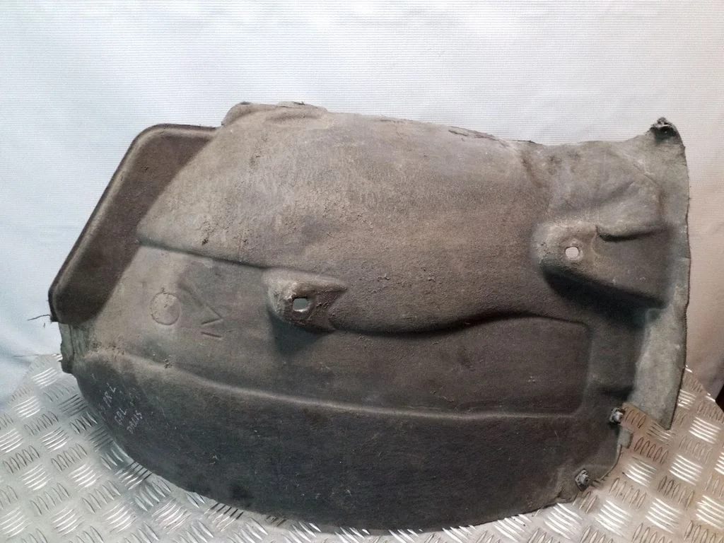 Esimene rattakoopa katteliist / porikaitse – tagumine vasak