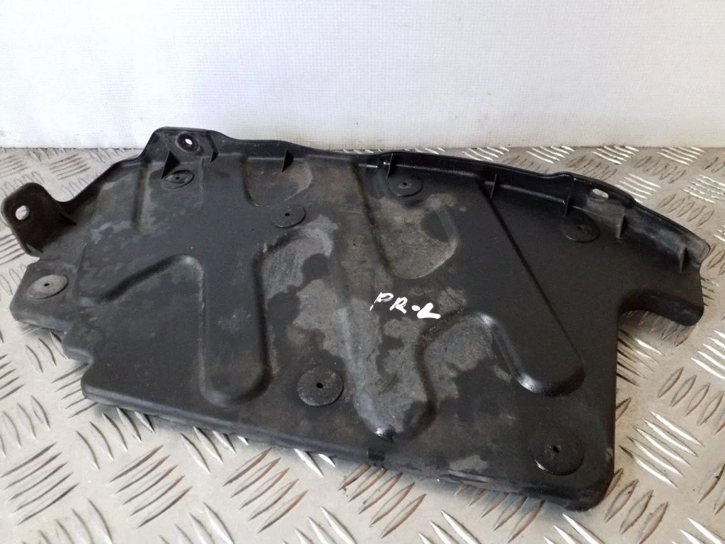 Motora dibena aizsargs – kreisā