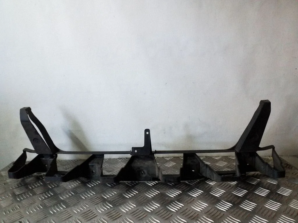 Rear bumper mounting bracket BM51N17B861A