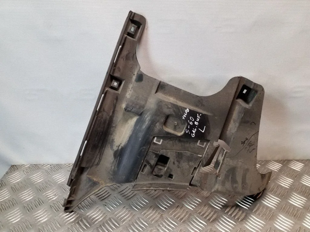 Galinis laikiklis bamperio