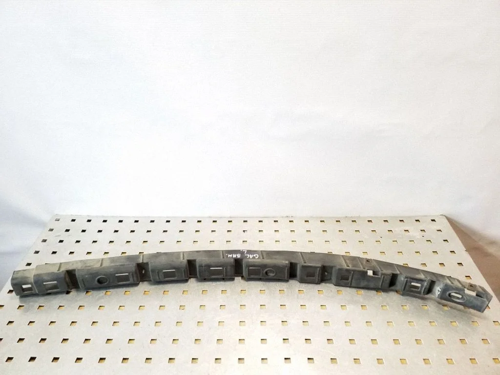Rear bumper mounting bracket 6Y9807863