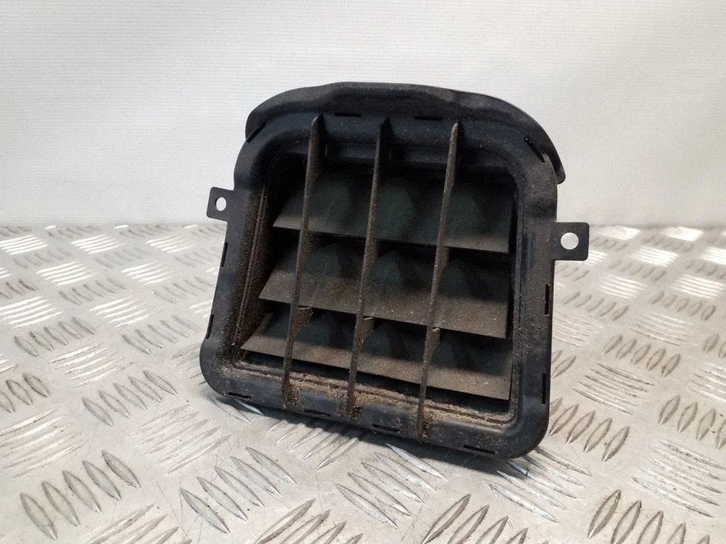 Quarter panel pressure vent – Audi A5 Sportback 8TA (2009-2016)