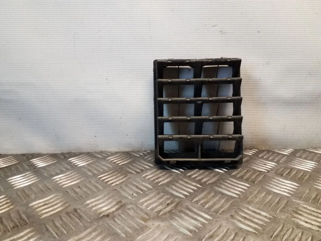 Ventilatsioonirest 05065432AC