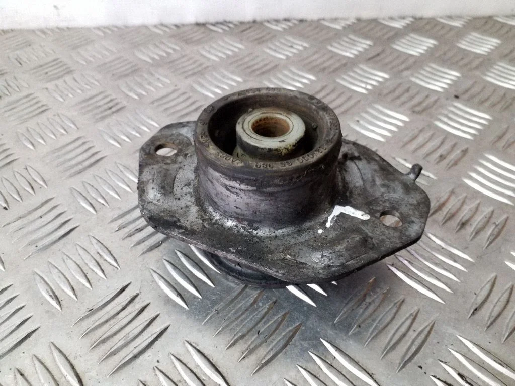 Gearbox mount 91167992