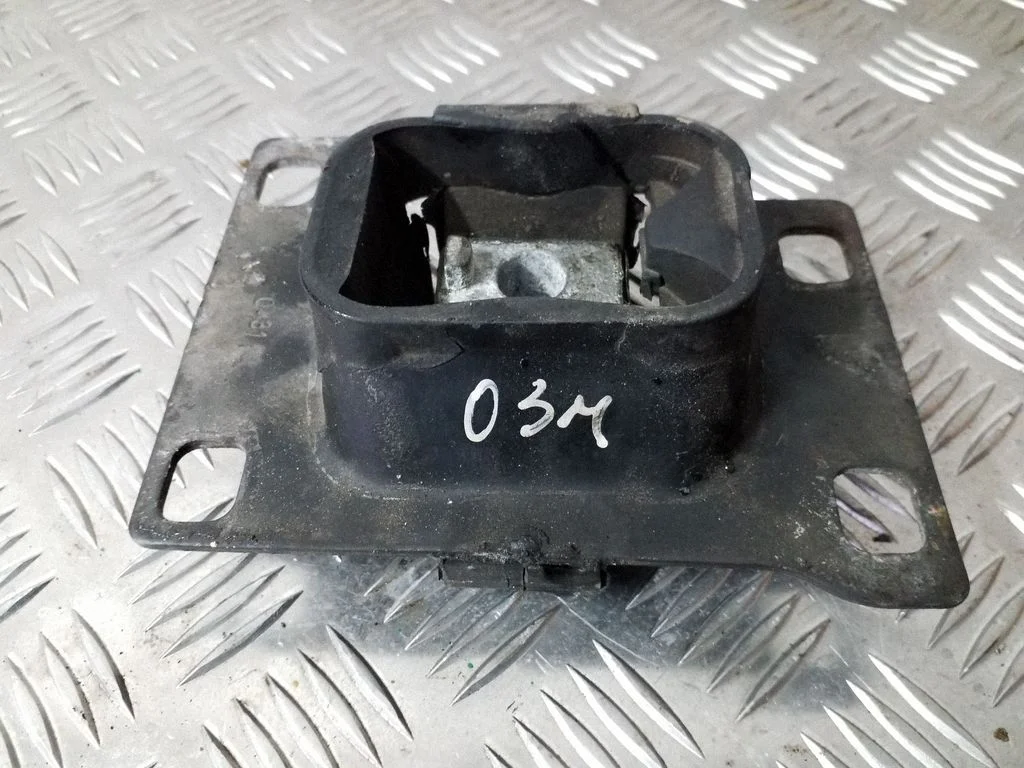 Ātrumkārbas spilvens 98AB7M121PB