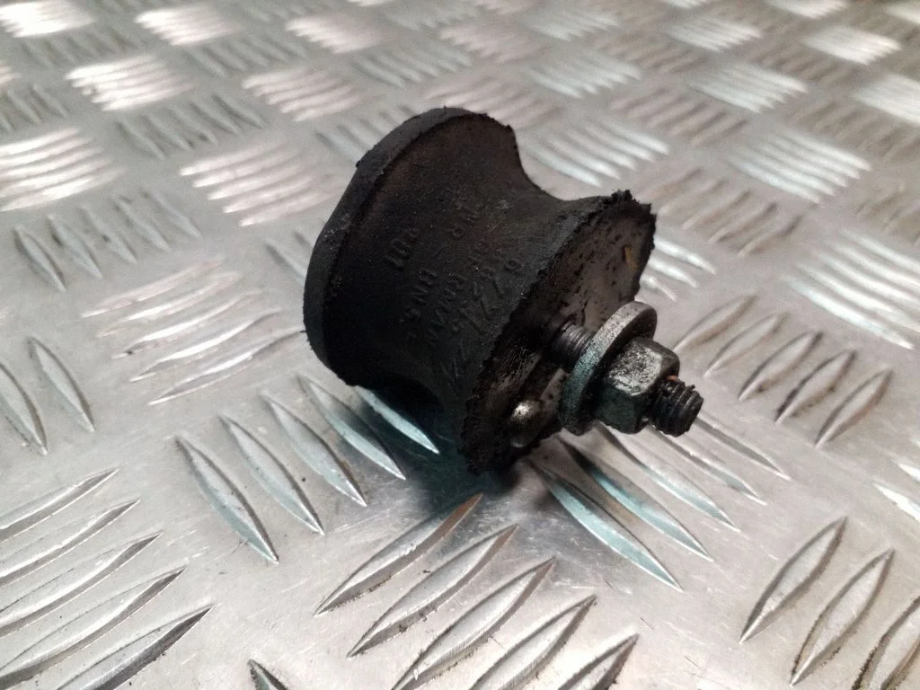 Gearbox mount – BMW 1 Series E81 E87 (2004-2011)