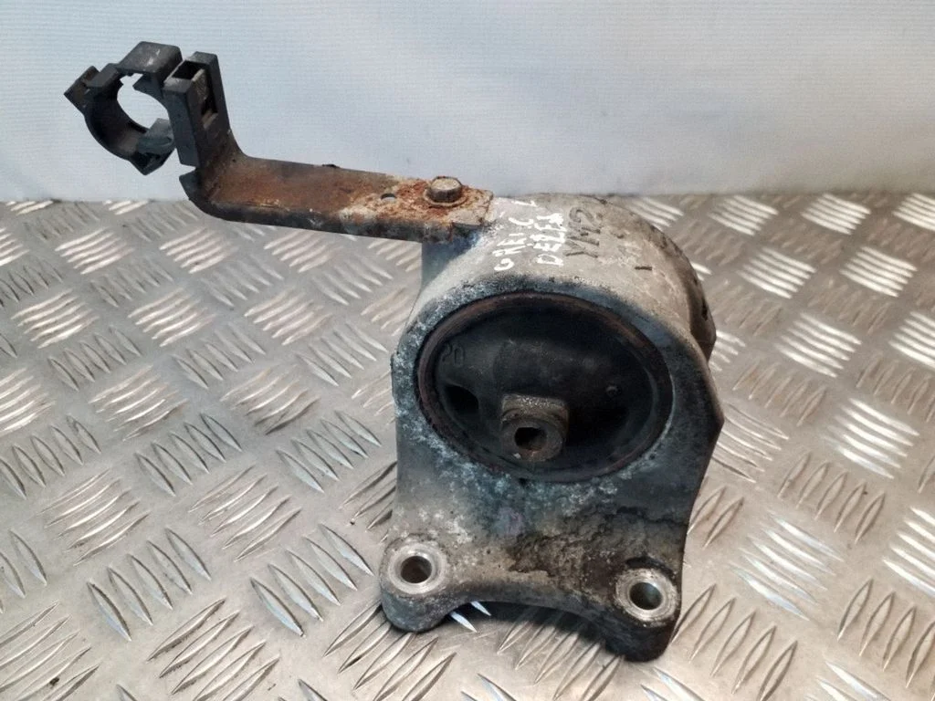 Gearbox mount – Nissan Almera N16 (2000-2010)