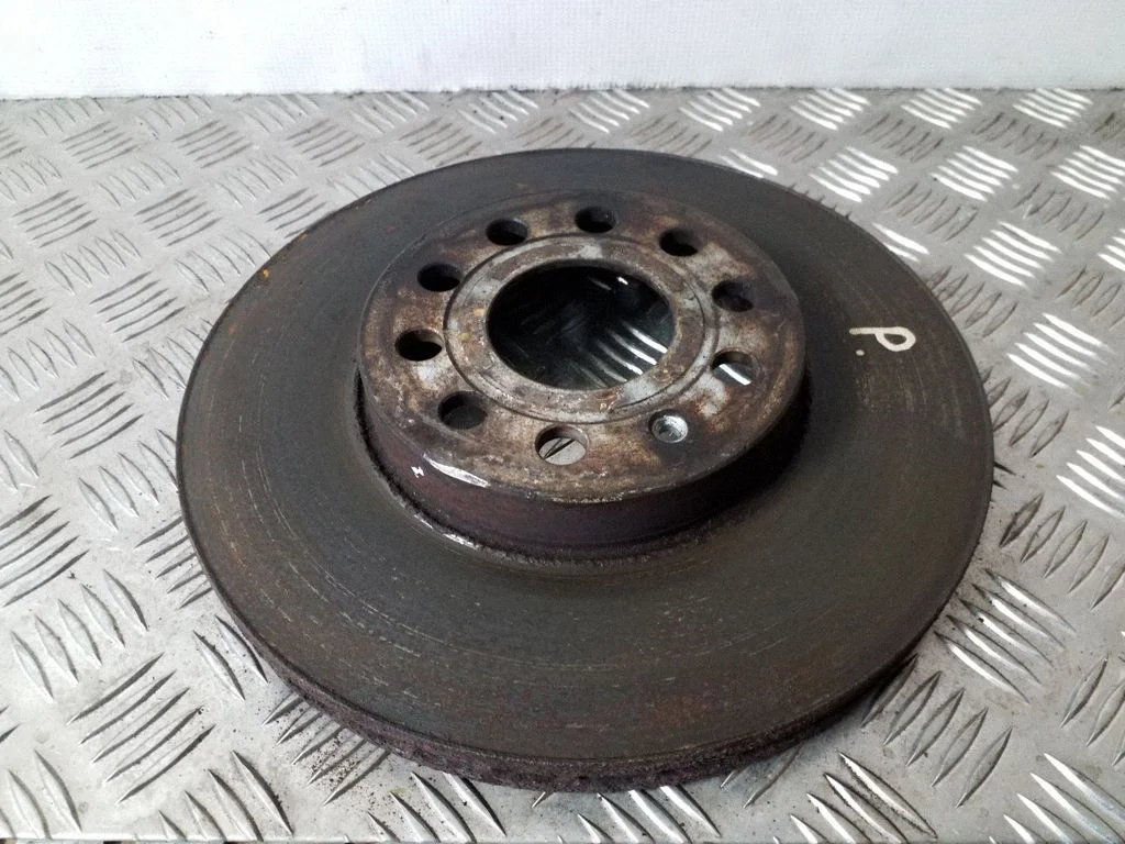 Priekšējais bremžu disks