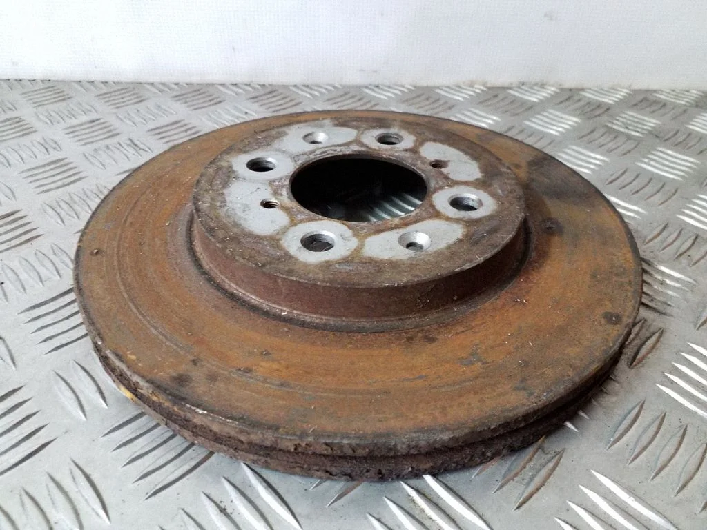 Priekšējais bremžu disks