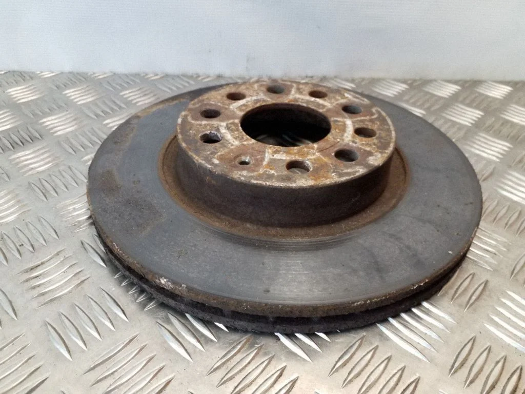 Priekšējais bremžu disks