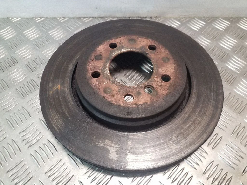 Aizmugurējais bremžu disks