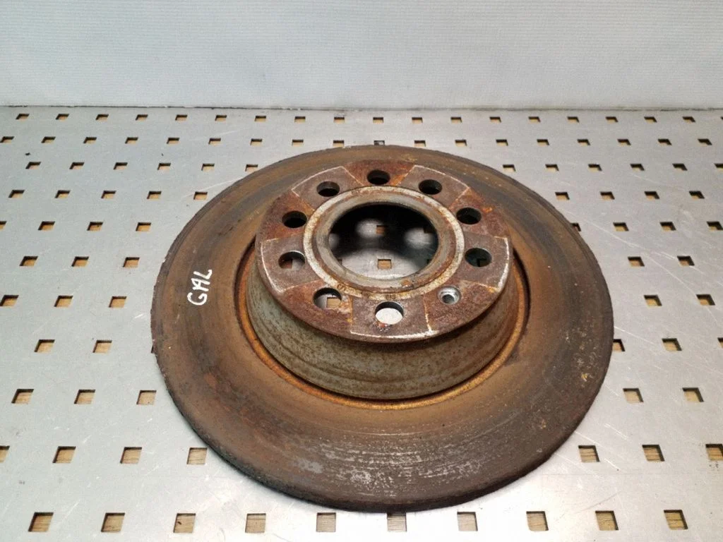 Aizmugurējais bremžu disks