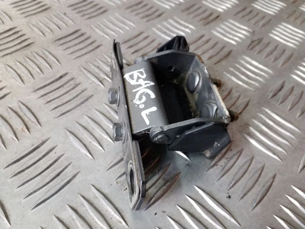 Tagaluugi hing 90440CG000