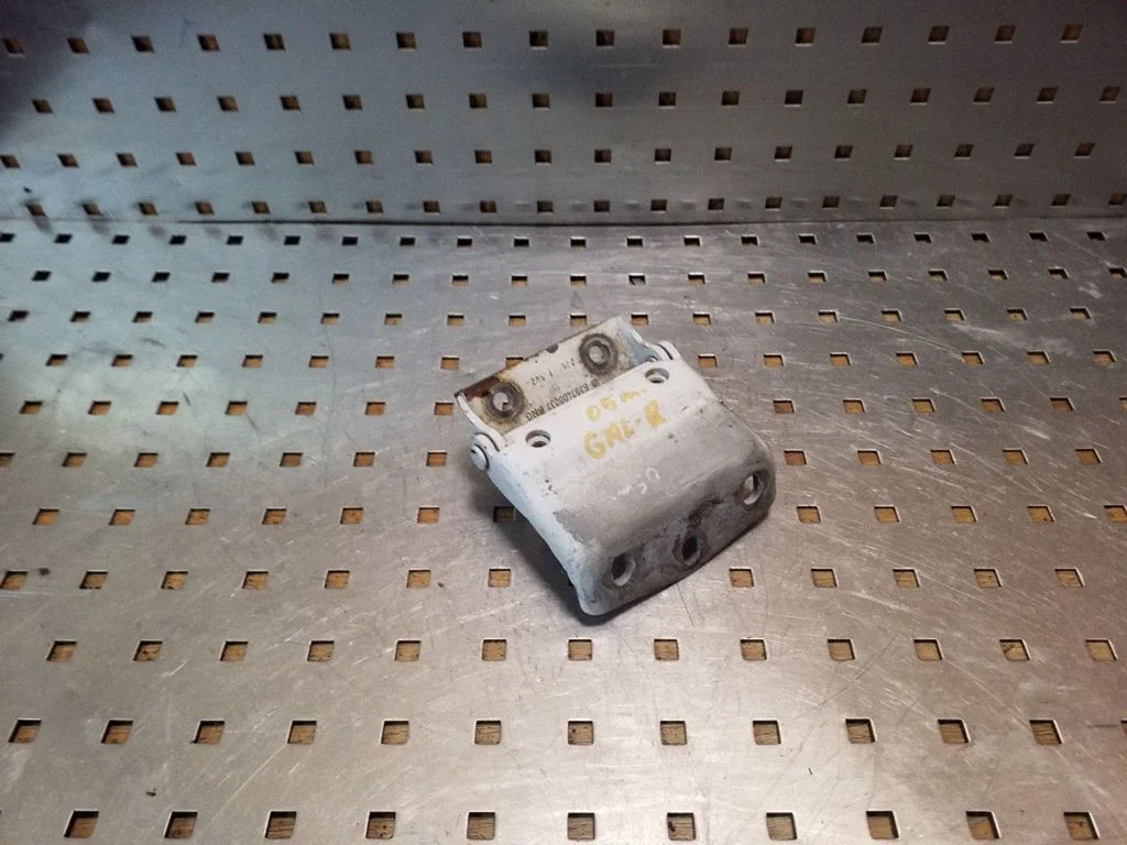Tailgate/trunk/boot hinge 6397400037