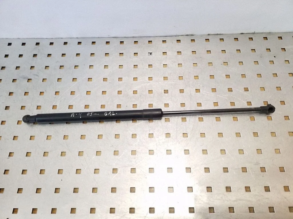Tailgate/trunk strut/damper – Audi A4 S4 B7 8E 8H (2005-2008)