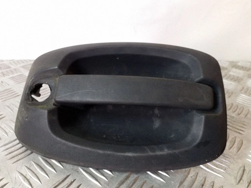 Esiukse välimine käepide NV24738