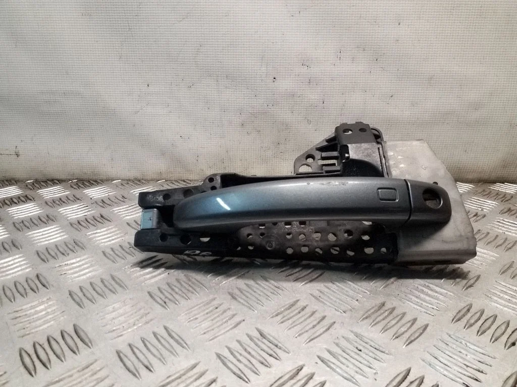 Front door exterior handle – Audi Q5 SQ5 8R (2008-2017)