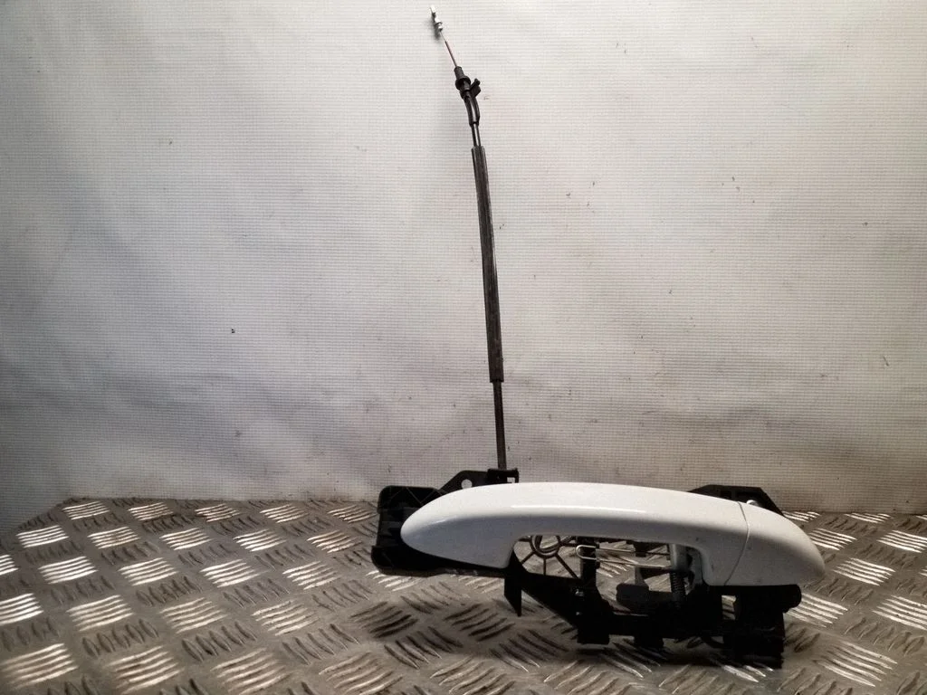 Esiukse välimine käepide 3C8837886