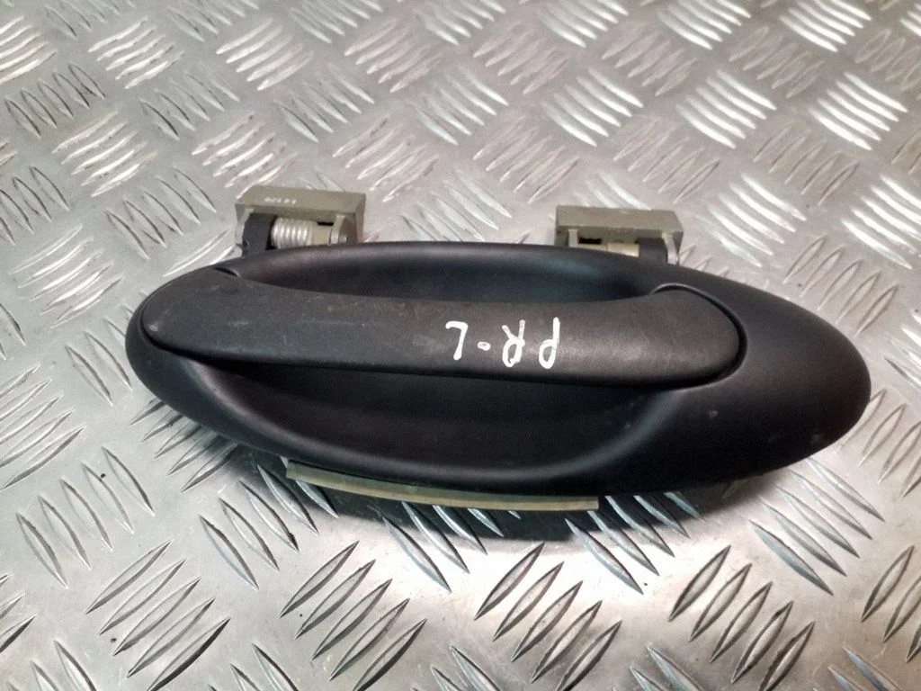 Esiukse välimine käepide 5510086 – Saab 9-5 (2006-2010)