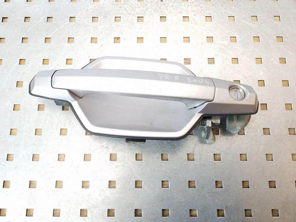 Front door exterior handle 82660H1010