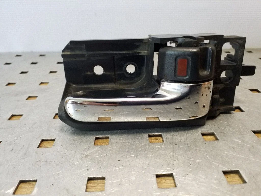 Klamka wewnętrzna drzwi przednich 50594A1