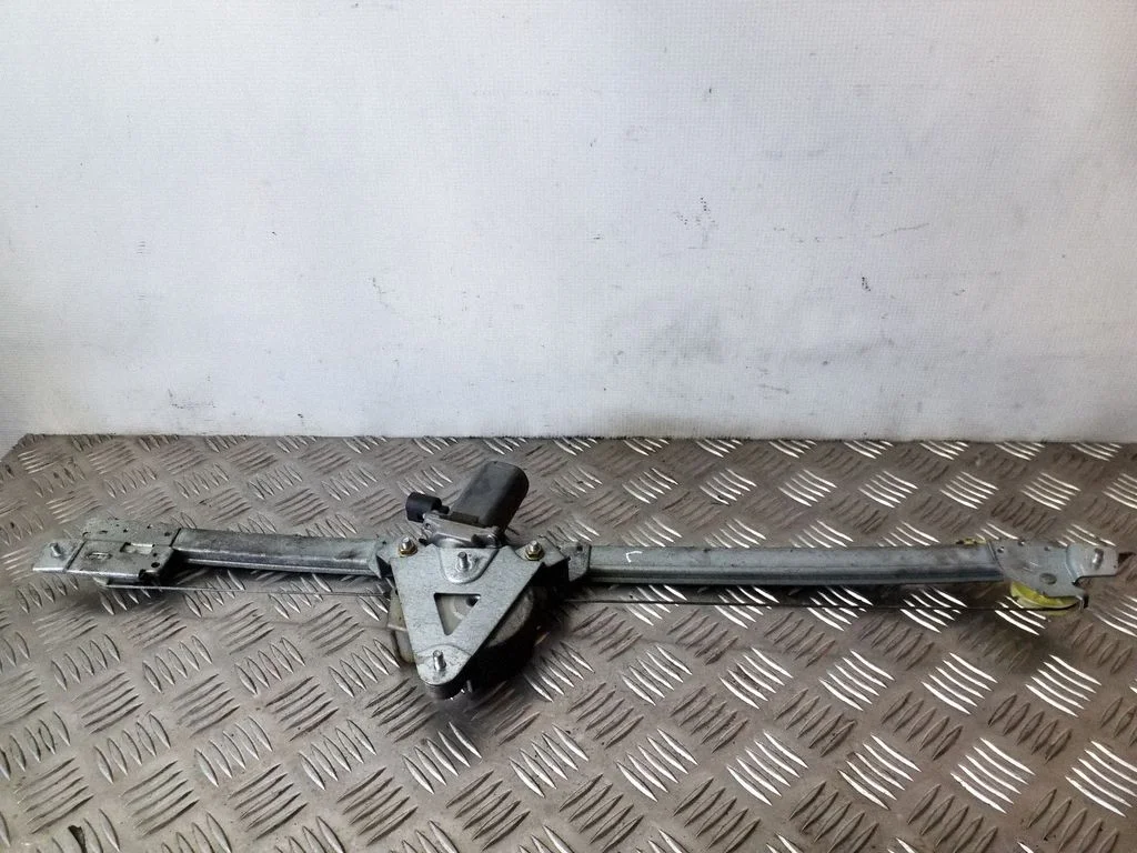 Priekinio el. lango pakėlimo mechanizmo komplektas
