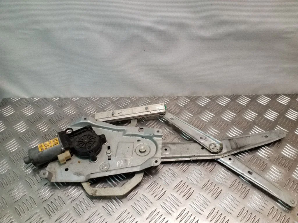 Esiukse elektriline aknatõstuk mootoriga 5184825 – Saab 9-5 (1998-2005)