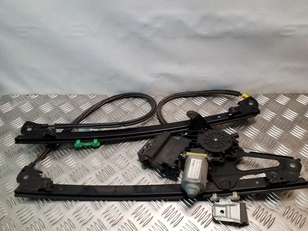 Front door window regulator with motor – Seat Alhambra (Mk1) (1996-2010)