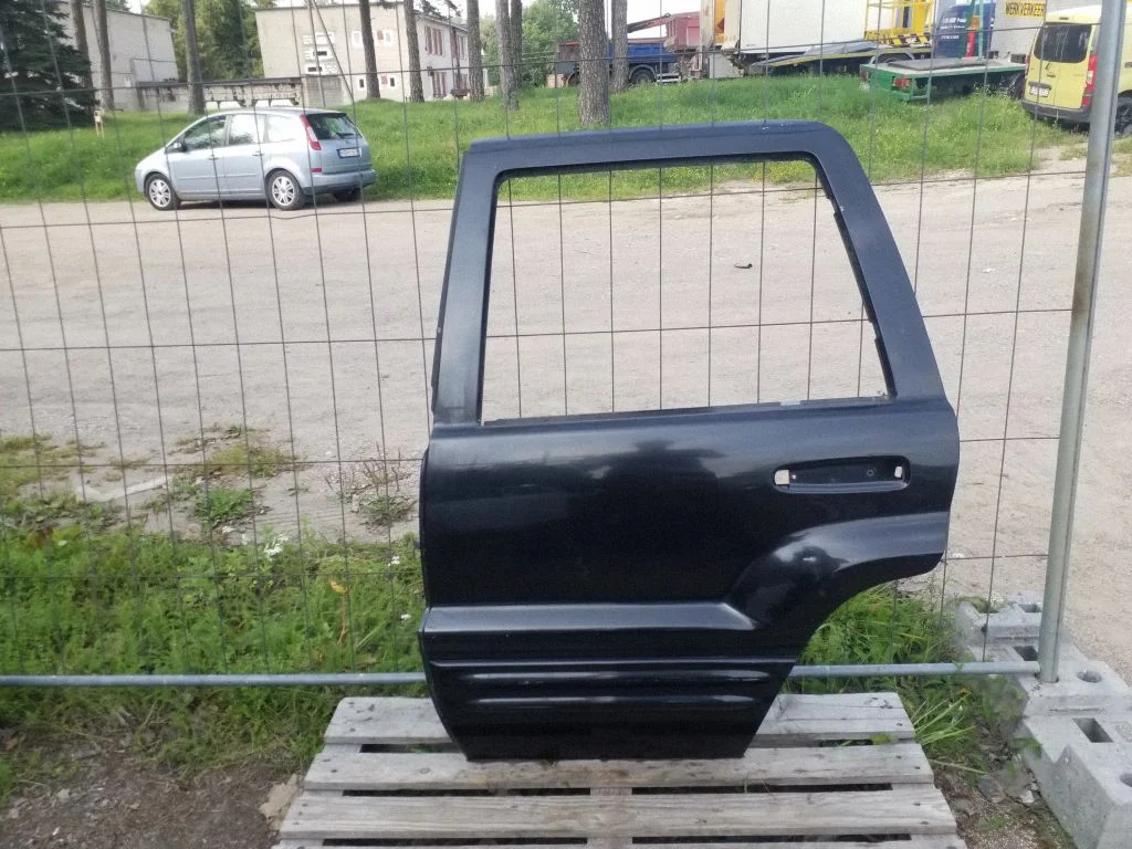Tagauks – vasak