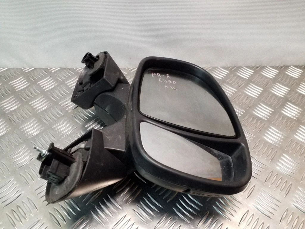 Front door electric wing mirror – right