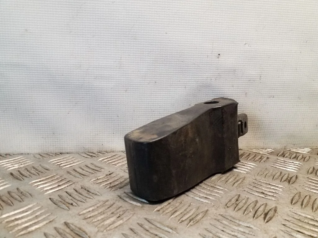 Tagaukse avamispiiraja 3T0839249