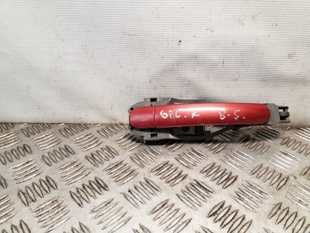 Rear door exterior handle – Volkswagen Passat B5 (1997-2000)